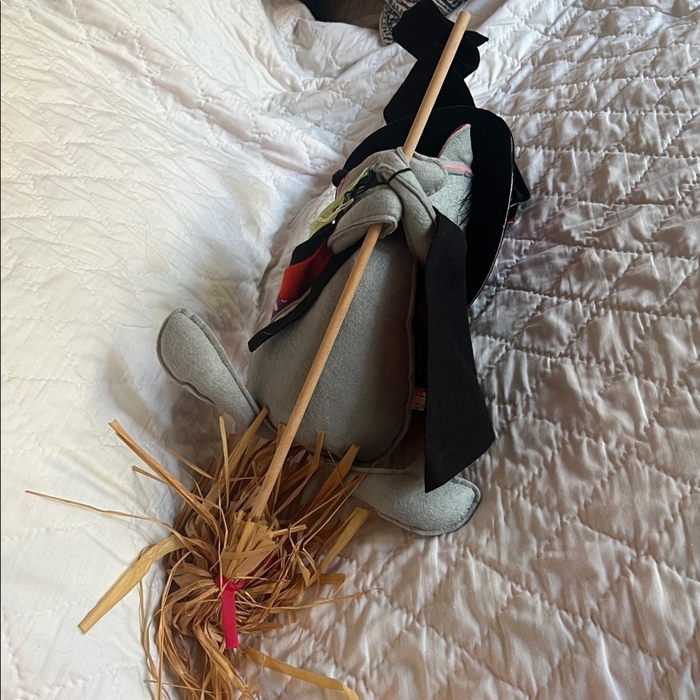 NWT Vintage Large Annalee 1965 Halloween Flying Mouse Witch Doll - Picture 8 of 8